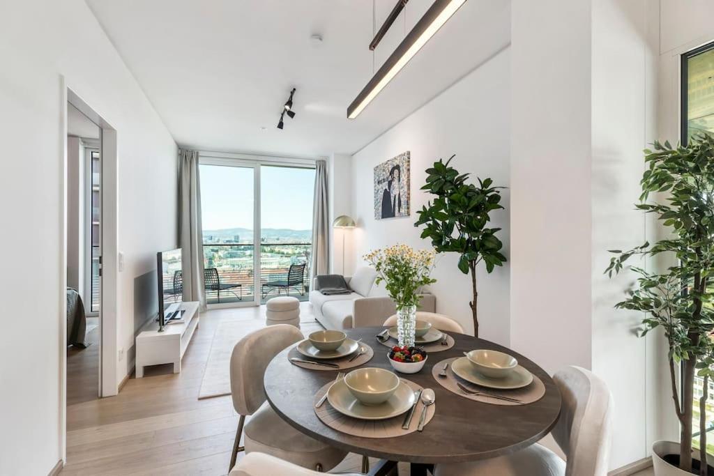 Design Apartment With Amazing View Over Vienna Viena Exterior foto