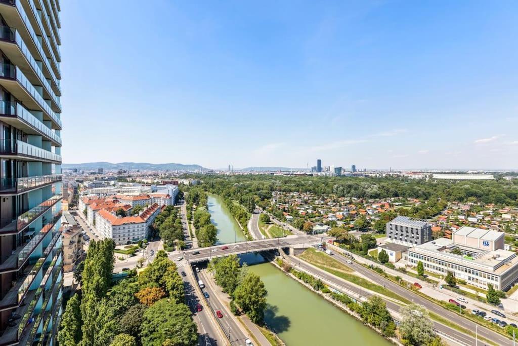 Design Apartment With Amazing View Over Vienna Viena Exterior foto